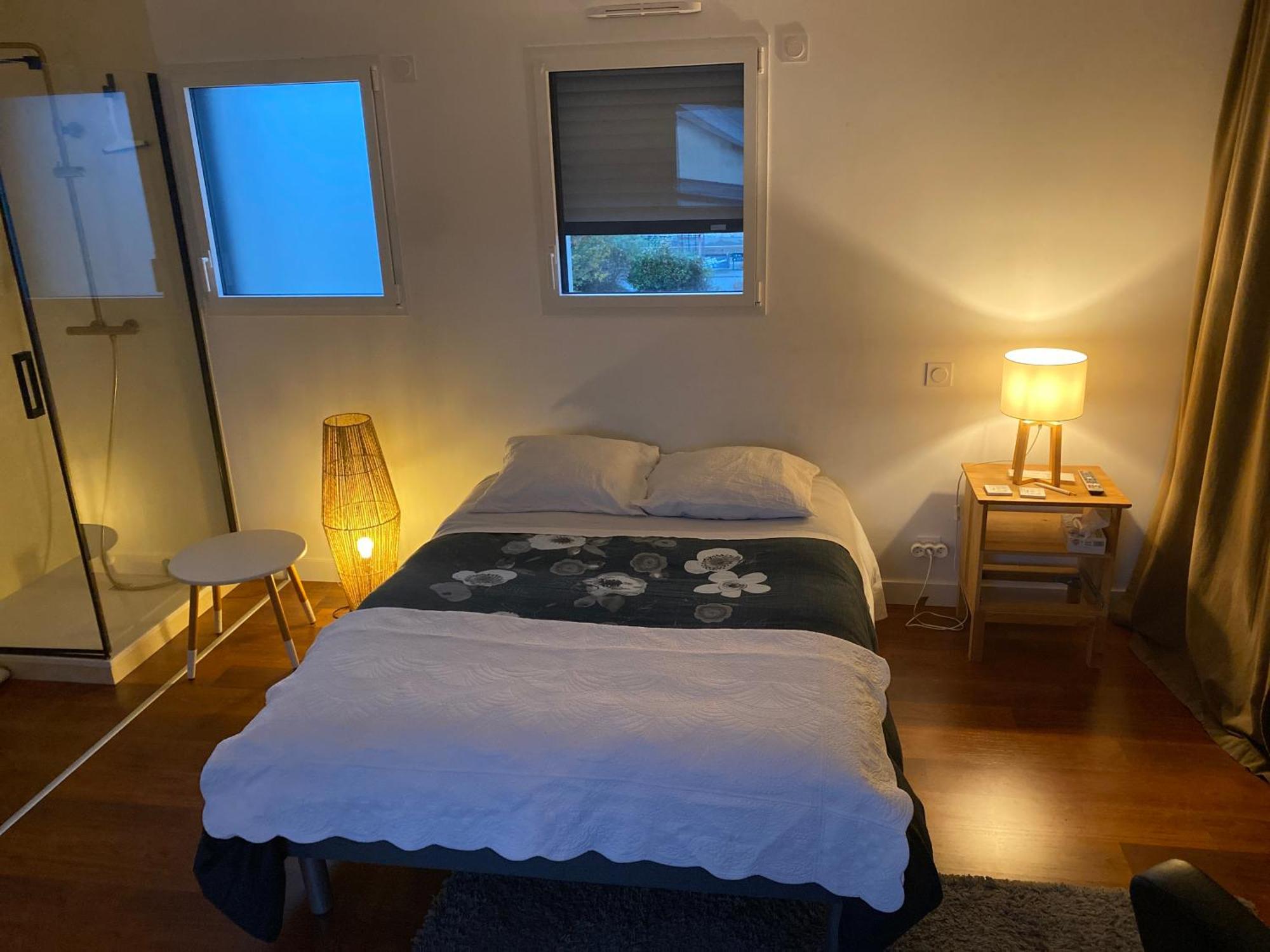 Chambre Prive A Deux Pas De La Gare Montauban-de-Bretagne Екстер'єр фото